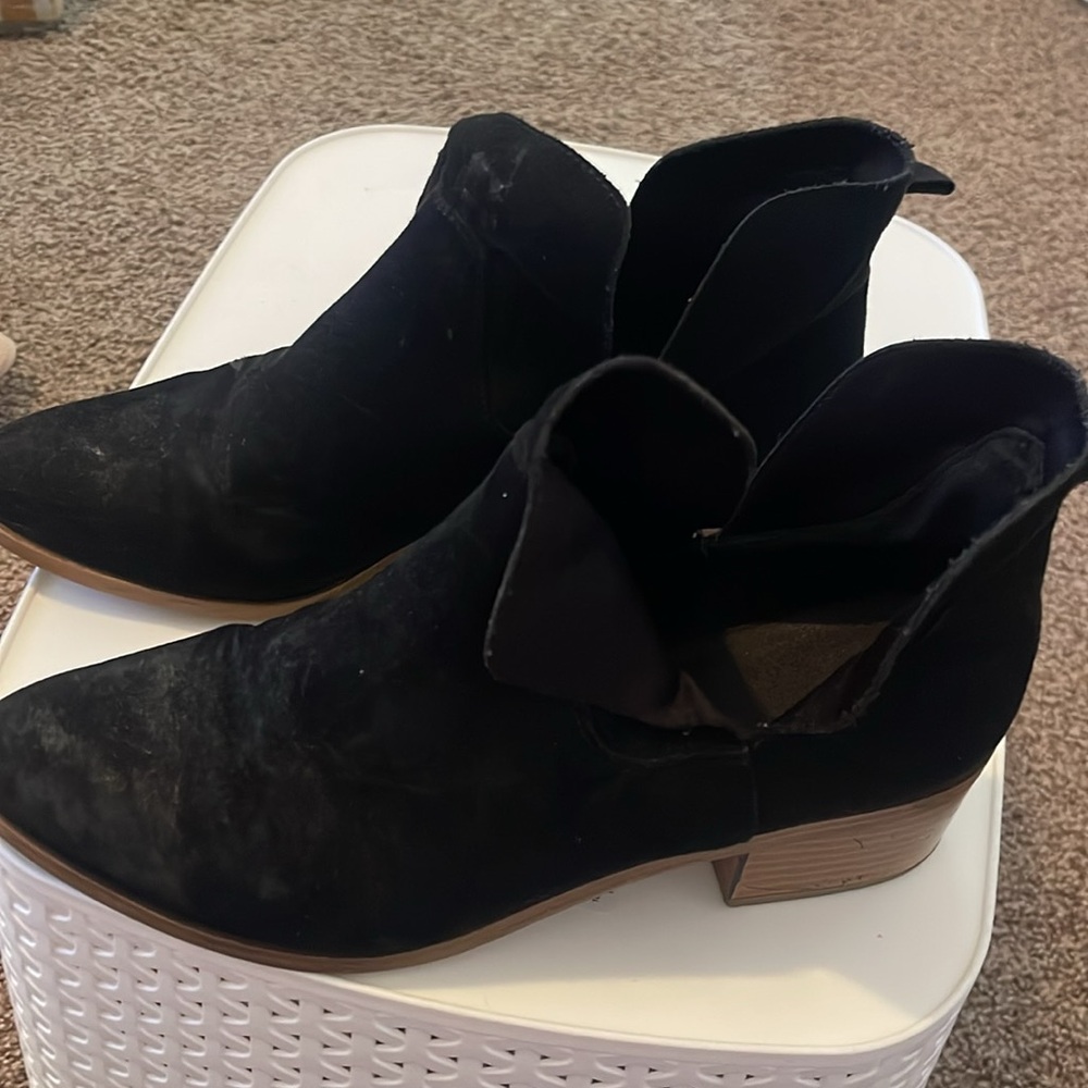 Bootie - Picture 2 of 3